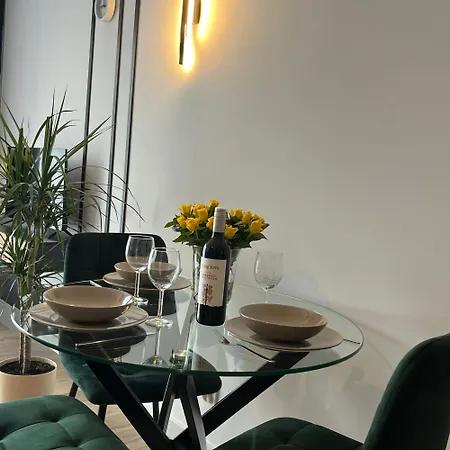 Dwie Rzeki Apartment *